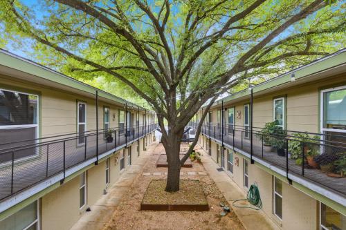 Welcome home to your Zilker condo