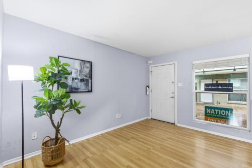 Welcome home to your Zilker condo