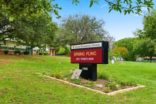 Welcome home to your Zilker condo