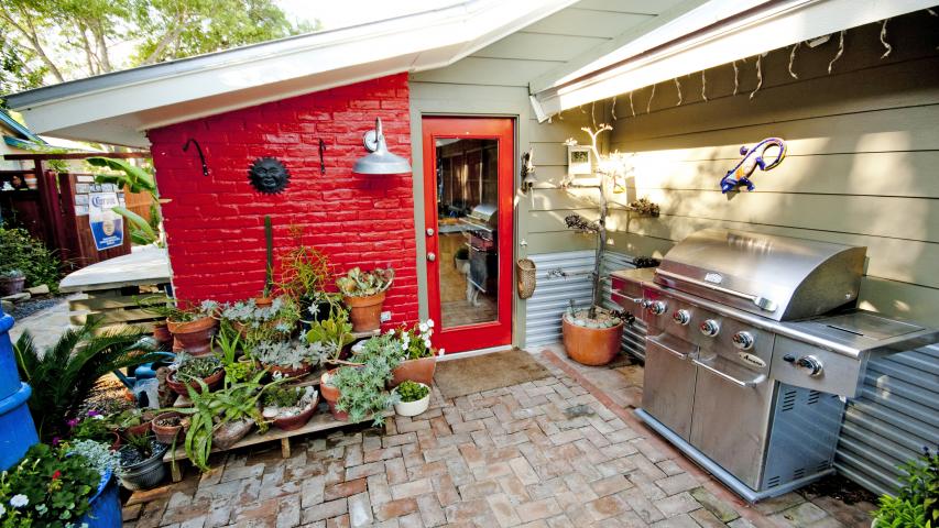 Hancock Pool House - Outdoor Kitchen