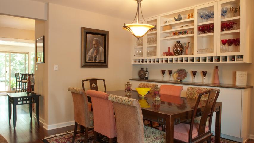 2505 W 45th Central Austin Realtor: Rachel Nation Nation Holdings LLC