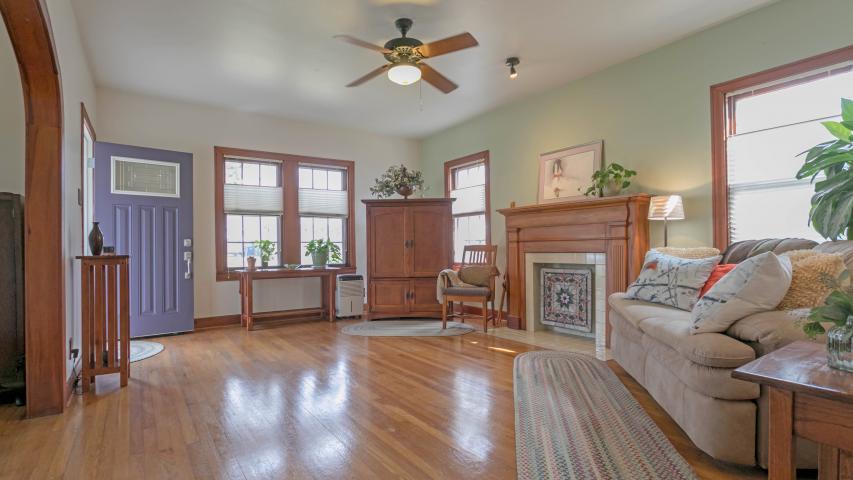 1023 E. 44th St Central Austin Real Estate Nation Holdings