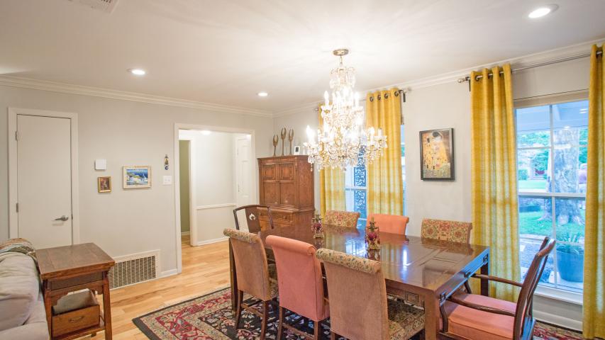 3102 Pinecrest Central Austin Realtor: Rachel Nation Nation Holdings LLC