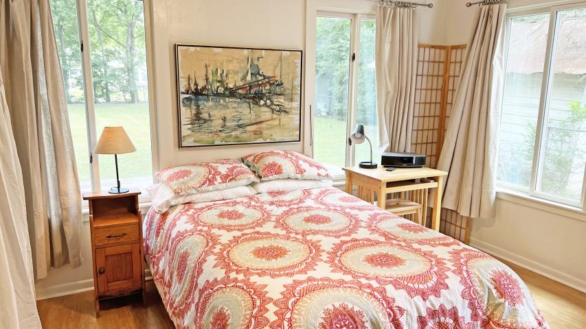 Hancock Camp House in Hyde Park by the University.