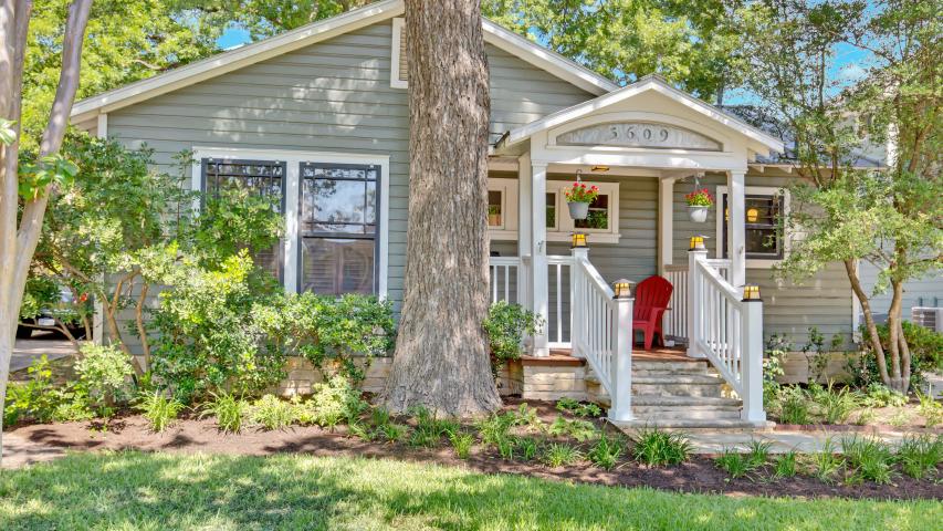 Welcome to your handsome home in Allandale.