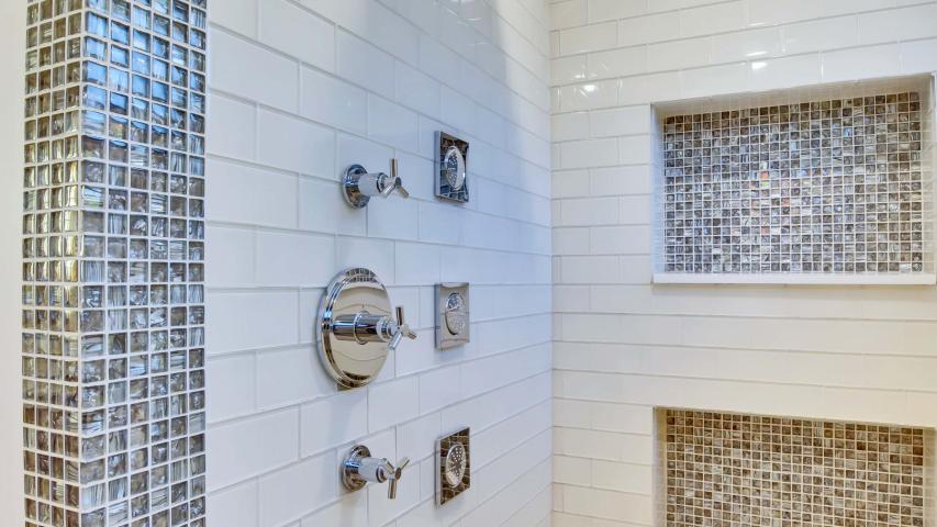 Welcome to your handsome home in Allandale.