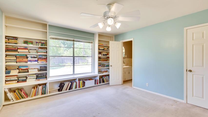 Welcome home to your corner cul de sac lot on Dover Place in Central Austin.