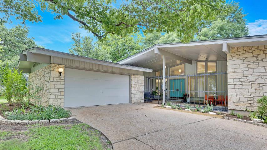 2900 Stoneway Mid Century Modern for sale Nation Holdings Rachel Nation Austin Realtor